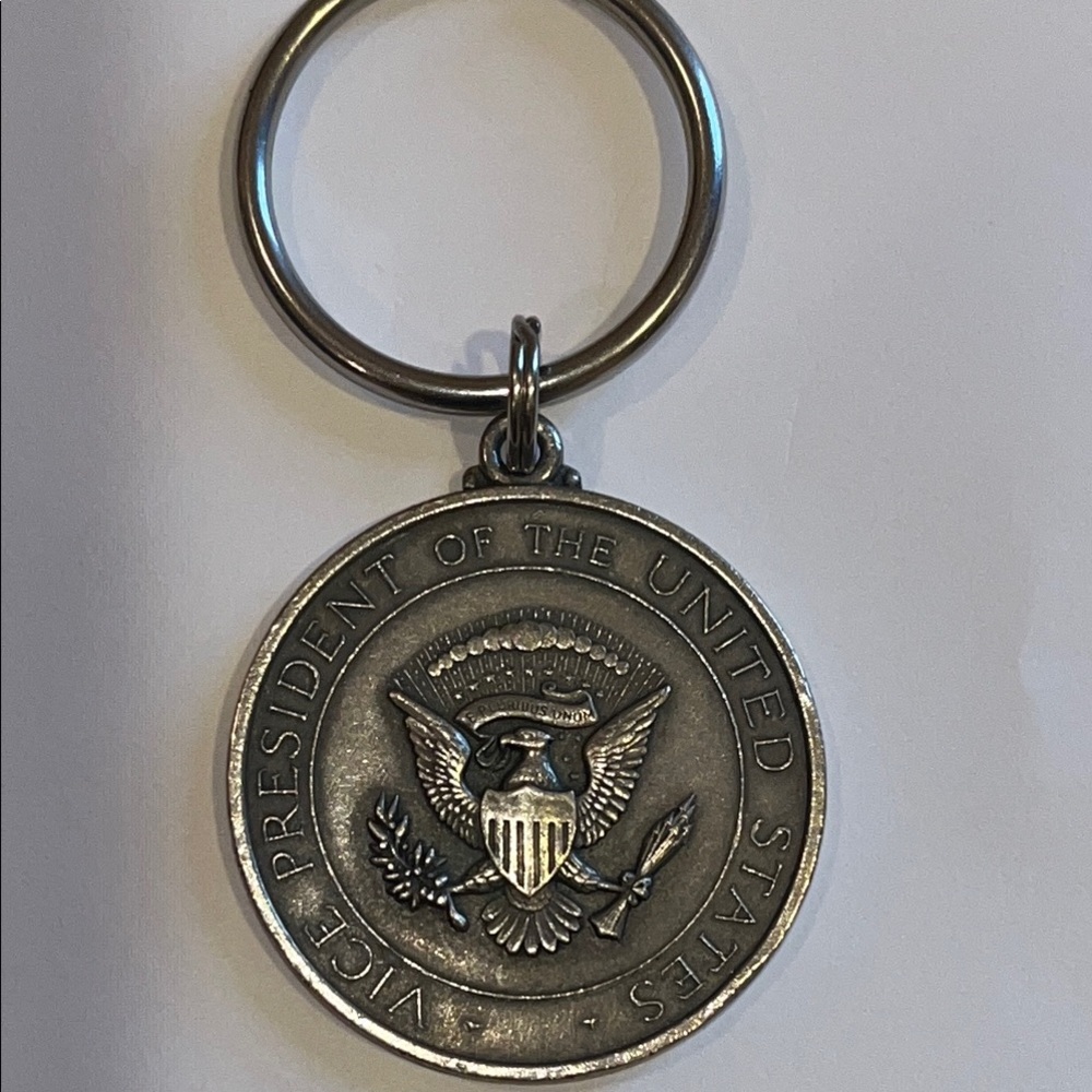 Silver Vice President Dan Quayle of the United States Keychain